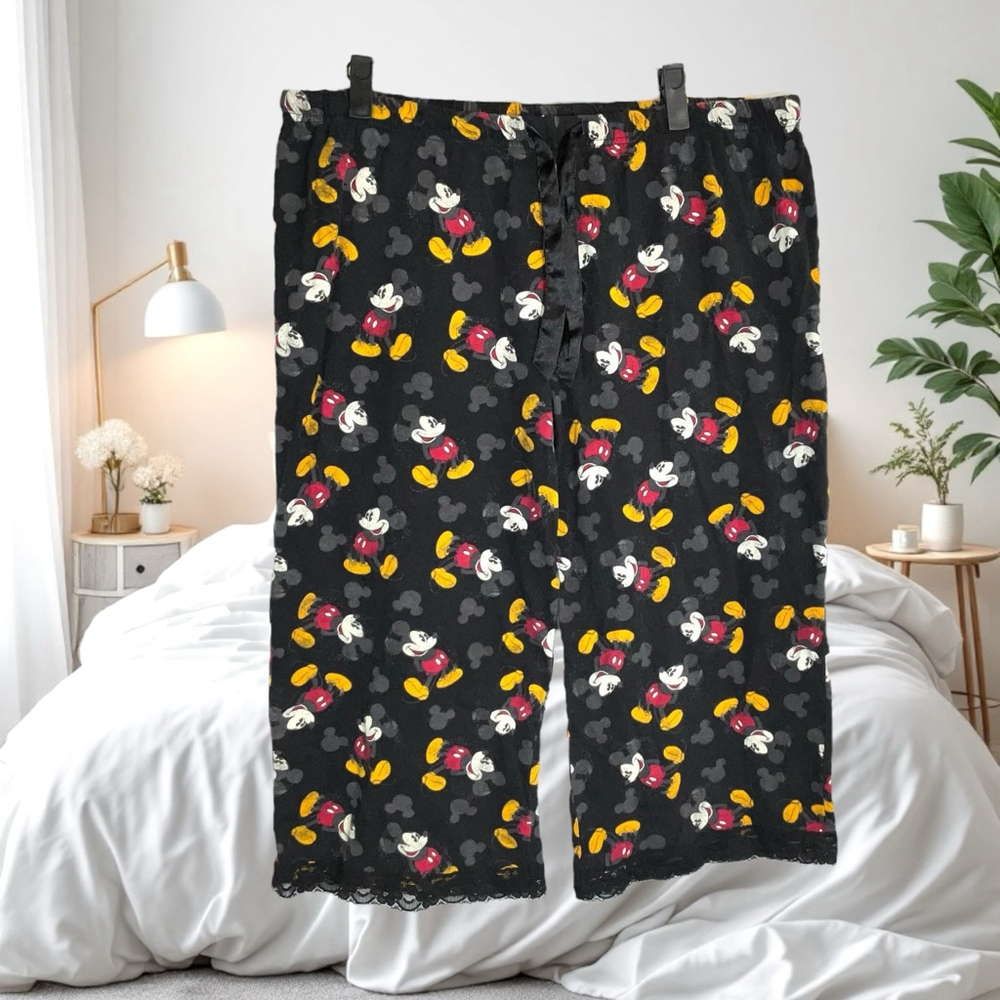 Disney Mickey Black & Multicolor Elastic Pajama Capri Lounge Bottoms Women XL
